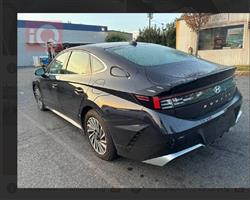 هیوندای سۆناتا